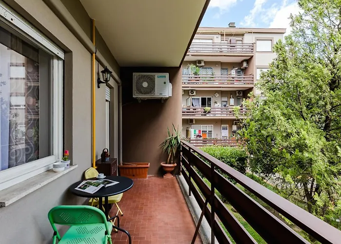 Pelizzi Apartment, 5 Persone, 2 Camere, Balcone, Cinecitta
